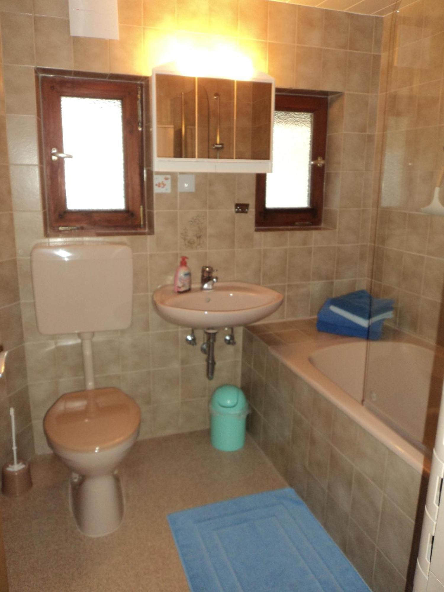 Haus Berggruss Inkl. Chiemgaukarte Apartment Ruhpolding Bagian luar foto