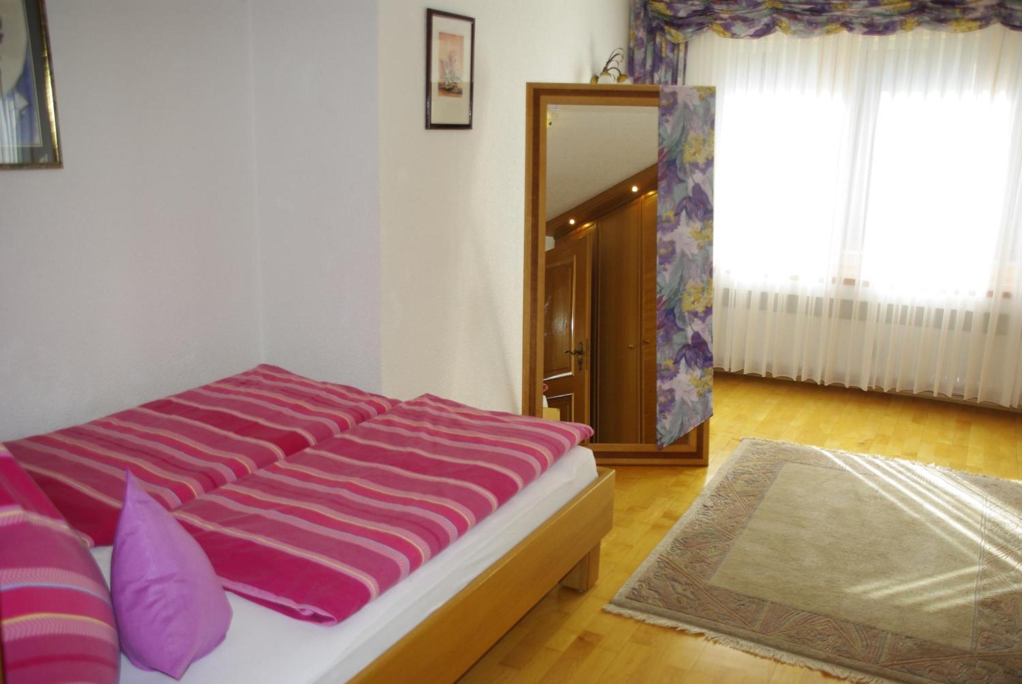 Haus Berggruss Inkl. Chiemgaukarte Apartment Ruhpolding Bagian luar foto